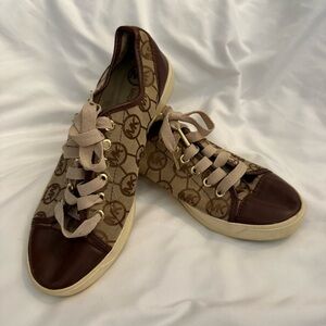 EUC Michael Kors Signature City Sneakers